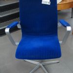 437 4637 CHAIR